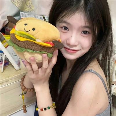 白莲花度假村第一季